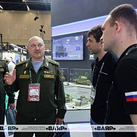 ФОТОФАКТ. Продолжает работу Международная выставка вооружения и военной техники MILEX-2025