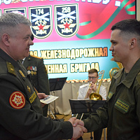 В 30 ождбр прошёл торжественный ритуал чествования военнослужащих