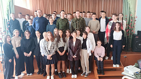 Гродненские гвардейцы принимают участие в праздновании Дня народного единства