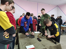 В рамках военно-спортивного многоборья