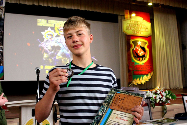 Завершил работу военно-патриотический лагерь «Разведчик»