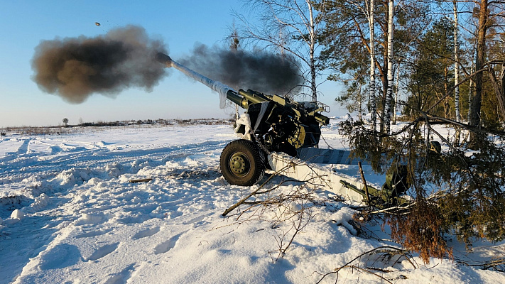 Контрольное занятие по специальной подготовке с боевой стрельбой с военнослужащими 111 абр