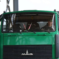 Военные связисты присоединились к уборке урожая