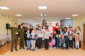 Личный состав 557 ибр принял участие в новогодней благотворительной акции «Наши дети» 