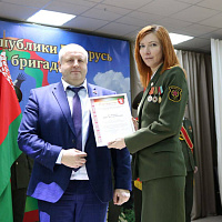 С праздником, защитники! 