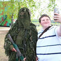 На плацу 11 омбр состоялось торжественное мероприятие, посвященное 83-й годовщине со Дня образования воинской части