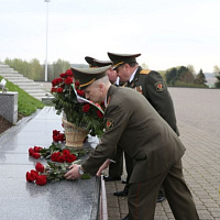 Пополняя армейские ряды