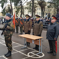 «Мы, гвардейцы, клянемся!»