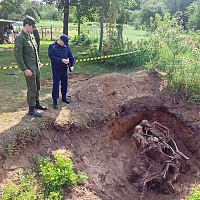 Военнослужащие 52 оспб провели полевые работы на окраине деревни Крапивно