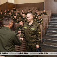 Чествование военнослужащих, увольняемых в запас