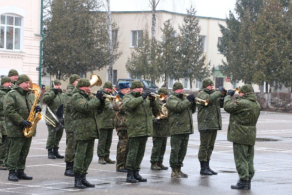 На плацу 11 омбр прошло торжественное открытие состязаний «Снайперский рубеж»