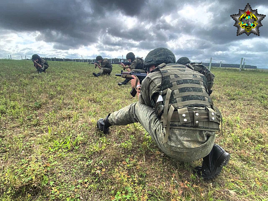 Занятия по тактической подготовке с военнослужащими 49 ртбр