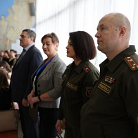 Воспитывая патриотов