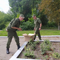 Трудятся зенитчики