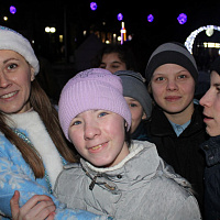 Хорошее настроение, тепло и улыбки — детям 