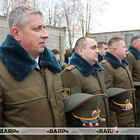 С годовщиной!