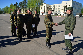 В запас – с гвардейской закалкой