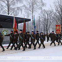 Генерал-майор Вадим Денисенко простился со Знаменем командования сил специальных операций Вооружённых Сил