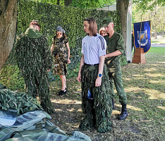 Выставка военного обмундирования 