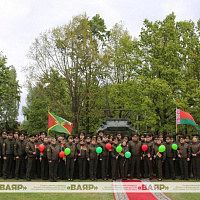 В Гродно состоялось торжественное открытие памятника воинам-связистам