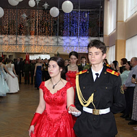 Бал для учащихся классов военно-патриотического профиля