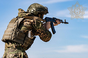 Занятия по огневой подготовке с курсантами Военной академии