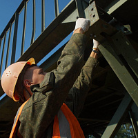 В 36 дмостбр продолжается тактико-специальное учение