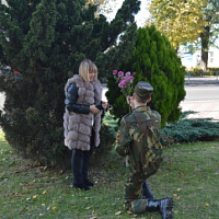 С праздником!