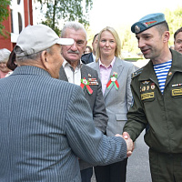 В Бресте поздравили ветеранов с наступающим Днём Победы