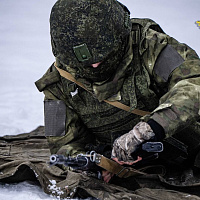 С курсантами Военной академии продолжаются занятия по огневой подготовке