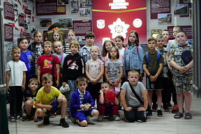 Учащиеся школ города Жодино посетили с экскурсией 65 автбр