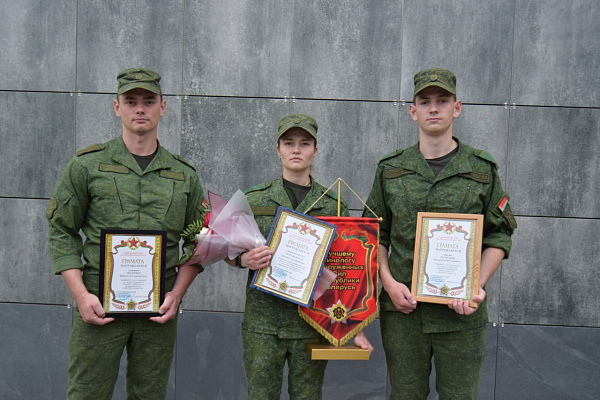 Подведены итоги военно-профессионального конкурса на лучшего специалиста служебного собаководства «Верный друг»