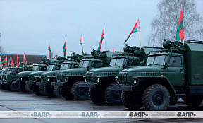 Торжественное вручение техники связи в 619 бхрмусс