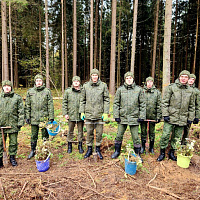 Военнослужащие 86 брс присоединились к акции «Дай лесу новае жыццё!»