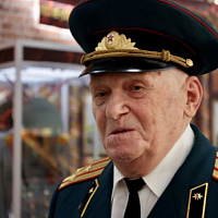 Зачислен почётным солдатом