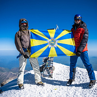 Белорусские военнослужащие покорили Эльбрус  