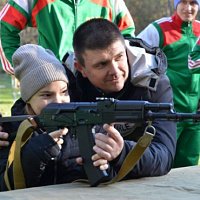 В Гомеле прошел спортивный праздник с участием военнослужащих
