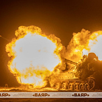 Подразделения 310-й гвардейской группы артиллерии оттачивают навыки на занятиях с боевой стрельбой в дневное и ночное время суток