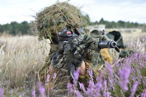 Комплексное контрольное занятие с боевой стрельбой взводов в 38 одшбр