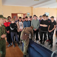 На базе 19-ой отдельной гвардейской механизированной бригады проходят сборы военно-патриотического лагеря «Патриот»