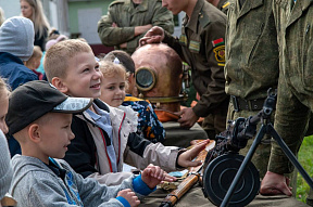 Военнослужащие 30 ождбр посетили школьников