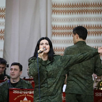 «Легко на сердце от песни весёлой»