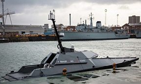 Королевский флот Великобритании получил роботизированные катера Madfox