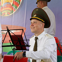 Концерт в сквере Мулявина