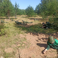 Продолжая осваивать азы военного дела