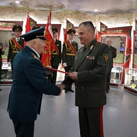 Зачислен почётным солдатом