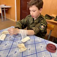 Воспитывая патриотов