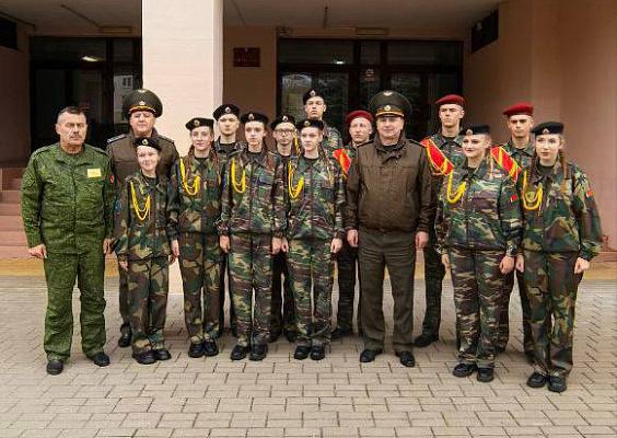 Военнослужащие 8 ртбр приняли участие в торжественном открытии центра допризывной подготовки в Ляховичах