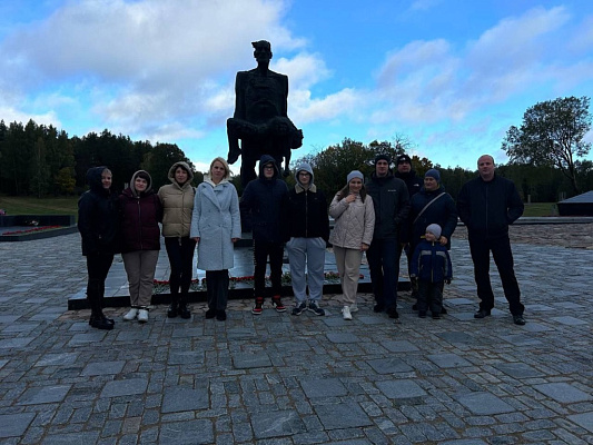 В нашей памяти, в наших сердцах