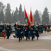 Гвардейцы 38 одшбр возложили цветы в мемориальном комплексе «Брестская крепость-герой»